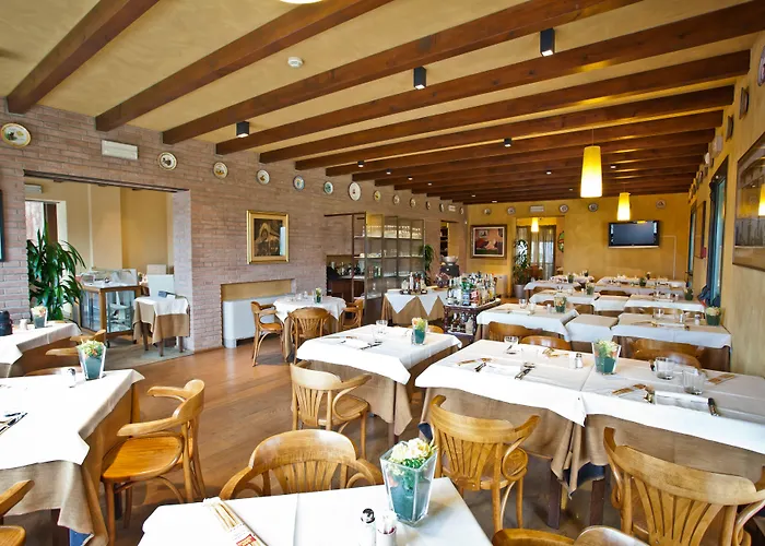 Real Fini Baia Del Re