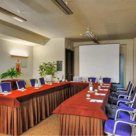 Отель Real Fini Baia Del Re