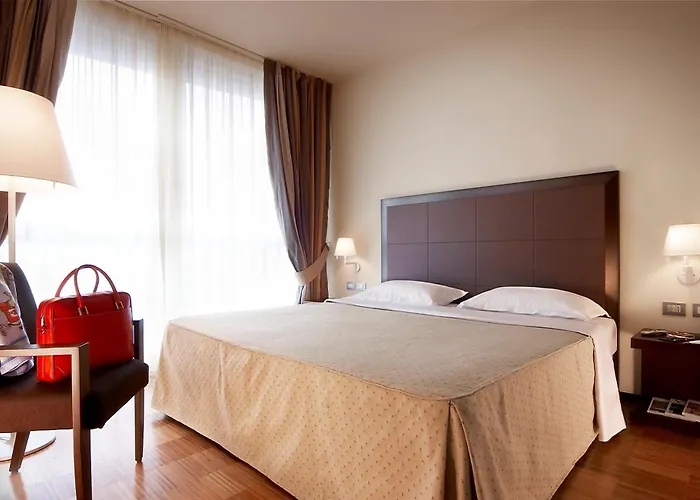 レアル フィニ バイア デル レ