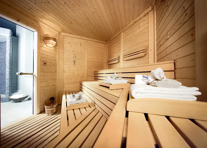 レアル フィニ バイア デル レ San Donnino della Nizzola