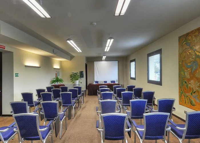 レアル フィニ バイア デル レ 4*